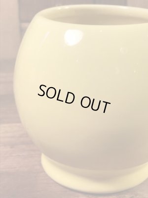 スマイルの陶器製の70年代ビンテージマグカップ