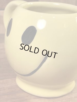 マッコイのスマイルフェイスの70’sヴィンテージセラミックマグ