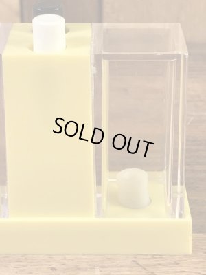 スマイルの“Have A Happy Day”の70年代ビンテージ塩コショウ入れ