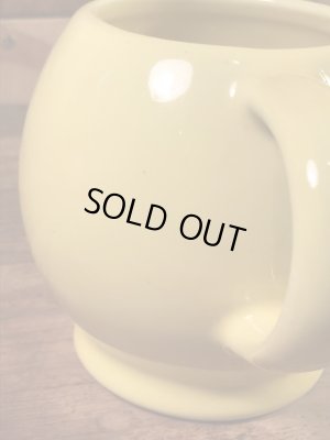 スマイルの陶器製の70年代ビンテージマグカップ