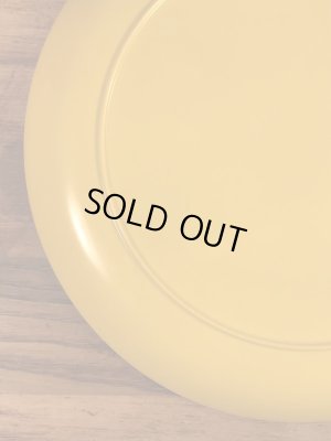 スマイルのプラスチック製の70年代ビンテージお皿