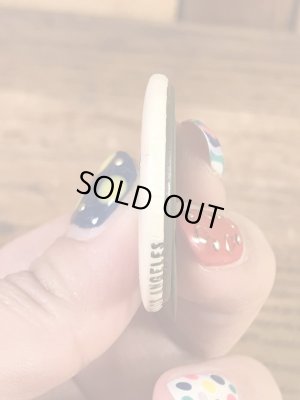 “Glass Head Los Angeles”のスマイルフェイスの70’sヴィンテージ缶バッチ