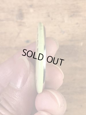 “London Bridge L.H.C.,AZ.”と書かれたスマイルの70年代ビンテージ缶バッジ