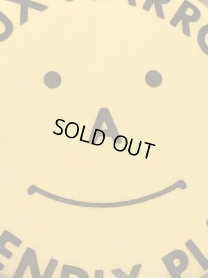 “Sioux Narrows Friendly Peace”のスマイルの80年代〜ビンテージ缶バッジ