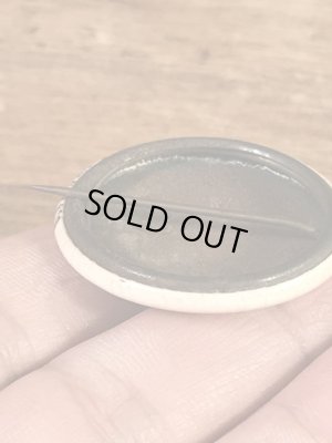 アイボリーのスマイルの70年代ビンテージ缶バッジ