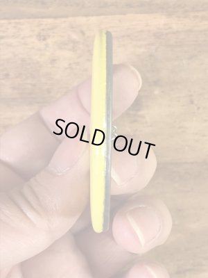 スマイルフェイスの金属製の80’s〜ヴィンテージ缶バッチ