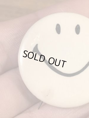 アイボリーのスマイルの70年代ビンテージ缶バッジ