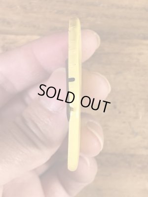 スマイルのブリキ製の70年代ビンテージ缶バッジ