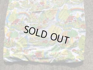 レインボーのポップアートの70’sヴィンテージBoxシーツ