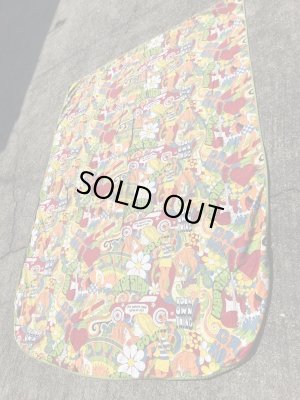 ヒッピー調のポップアートの60〜70年代ビンテージフラットシーツ