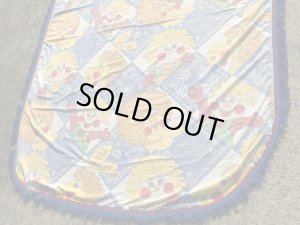 動物と男の子と女の子の柄のフリンジが付いた70年代ビンテージラウンドシーツ