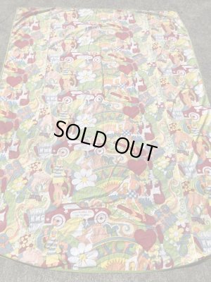 ラブ&フラワーのヒッピー調の60〜70年代ビンテージフラットシーツ