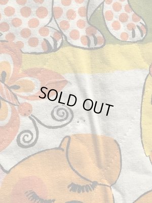 アニマルとフラワーのキルティングの70’sヴィンテージファブリック