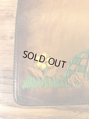 花と亀のヒッピー調の70年代ビンテージ革財布