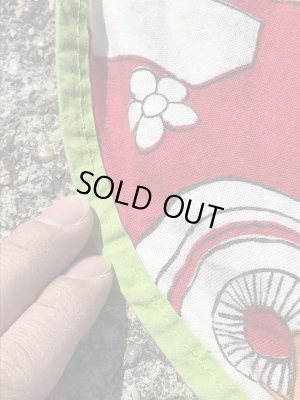 ヒッピー調のポップアートの60〜70’sヴィンテージキングサイズフラットシーツ