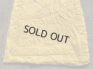 ヒッピー調の総柄の70年代ビンテージスリーピングバッグ