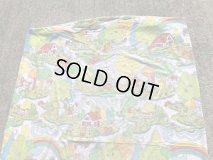 レインボーのポップアートの70年代ビンテージボックスシーツ