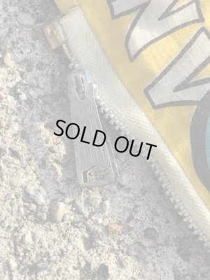 ヒッピー調の総柄の70年代ビンテージスリーピングバッグ