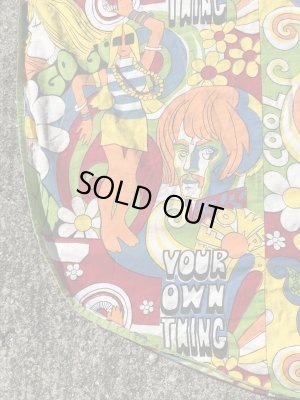 ヒッピー調のポップアートの60〜70’sヴィンテージキングサイズフラットシーツ