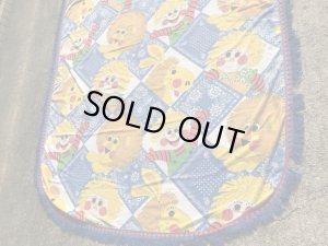 動物と男の子と女の子の柄のフリンジが付いた70年代ビンテージラウンドシーツ