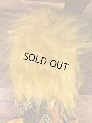 花柄の服のモンスターの70’sヴィンテージハンドパペットドール