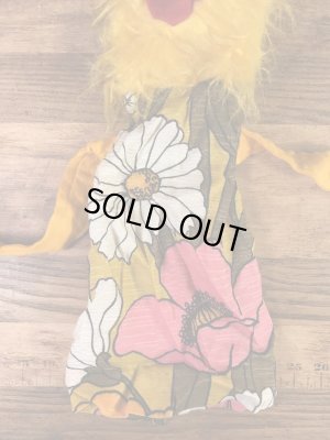 花柄の服のモンスターの70’sヴィンテージハンドパペットドール