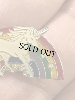 レインボーとユニコーンの70〜80’sヴィンテージエナメルピンズ