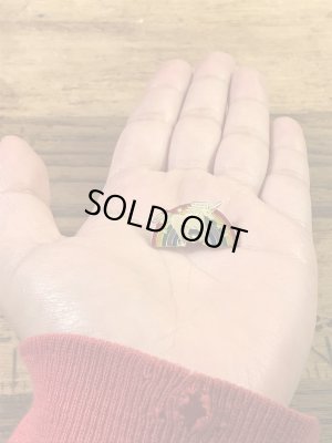 レインボーとユニコーンの70〜80’sヴィンテージエナメルピンズ