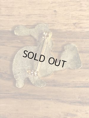 カメのスーベニア物の70〜80年代ビンテージピンバッジ