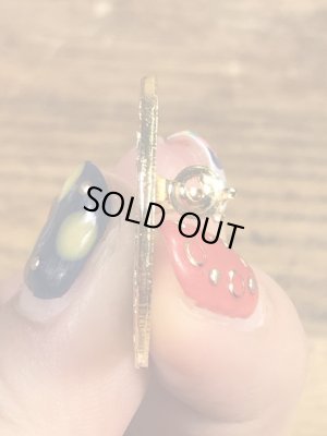 カメのスーベニア物の70〜80年代ビンテージピンバッジ