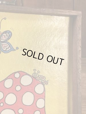 ヒッピー調のポップアートが描かれた70年代ビンテージ壁掛け