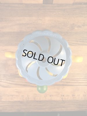 Kohner Bros社製のビジーフェイスの70年代ビンテージトイ