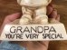 “Grandpa You're Very Special”のメッセージが書かれたシリスカルプスの70年代ビンテージメッセージドール