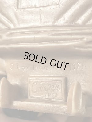 Boy Indu's社製のSparky's Camperの70’sヴィンテージコインバンクドール