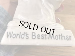 “World's Bast Mother”のメッセージが書かれたシリスカルプスの70年代ビンテージメッセージドール