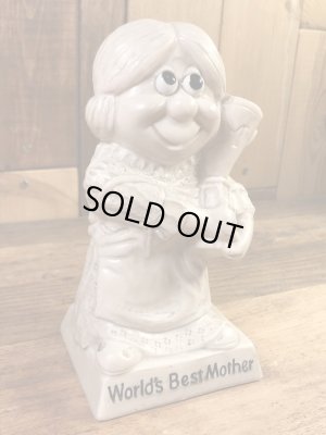 “World's Bast Mother”のメッセージが書かれたシリスカルプスの70年代ビンテージメッセージドール