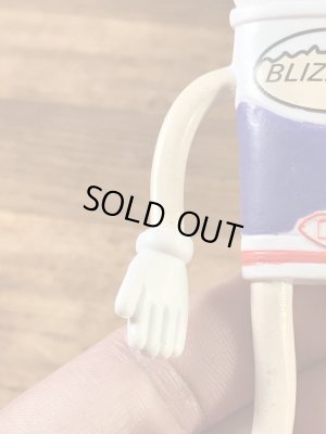 デイリークイーンのブリザードの90年代ビンテージベンダブルフィギュア