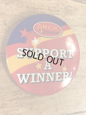 マクドナルドのアーチデラックスの90年代ビンテージ缶バッジ