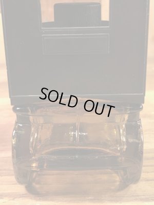 エイボンのオールドカーの60〜70年代ビンテージ香水瓶