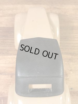 エイボンのオールドカーの60〜70年代ビンテージ香水瓶