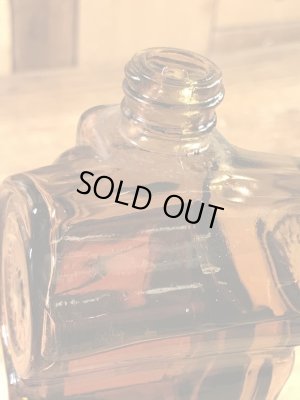 Avonのオールドカーの60〜70’sヴィンテージアフターシェービングローションボトル