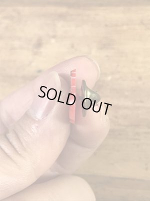 マクドナルドのロナルドの靴の90年代ビンテージピンバッジ