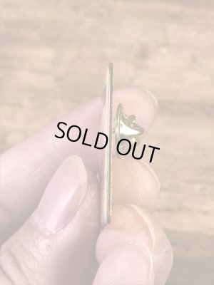 マクドナルドキャラクターとハッピーバースデーの90年代〜ビンテージピンバッジ