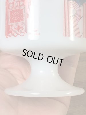 フェデラル社製のRenoの70’sヴィンテージミルクガラスマグ