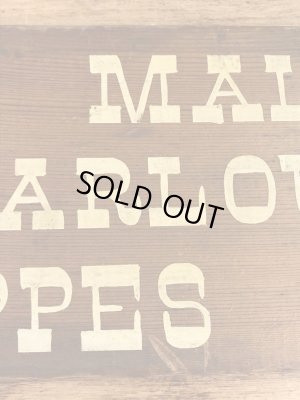 アイスクリーム屋のアンティークの木製看板