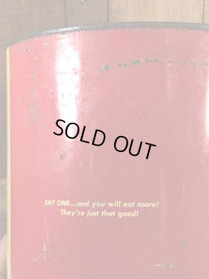 バスターブランドのピーナッツが入っていた50年代〜ビンテージブリキ缶