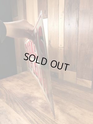 アドバタイジング物のブリキ製の30〜40’sヴィンテージ看板