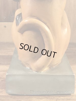 企業キャラクターのレーベンブロイの70’sヴィンテージディスプレイドール