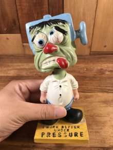 他の写真3: Rumpus Room “I Work Better Under Pressure” Bobblehead　ランパスルーム　ビンテージ　ボビングヘッド　フランケン　60年代