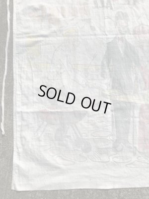 Hail Hail The Gangs All Hungryのメッセージが書かれたバーベキュー用の50年代ビンテージエプロン